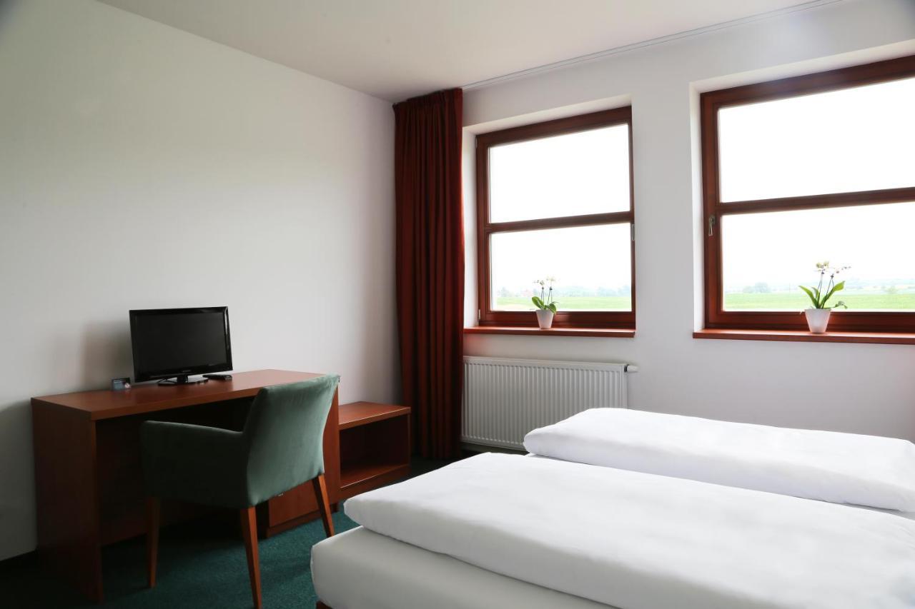 Sporthotel Hostivice Dış mekan fotoğraf